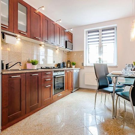 Vacationclub - Pilsudskiego 10B Apartament 2 ชวีโนวิชแจ ภายนอก รูปภาพ